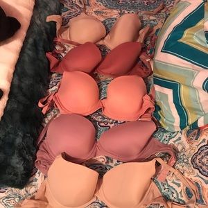 Victoria Secret Pink bras size 32 DD